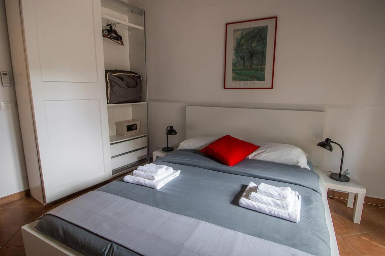 Casa Q163A Tuscolana Next To Metro Apartment Rome Exterior photo