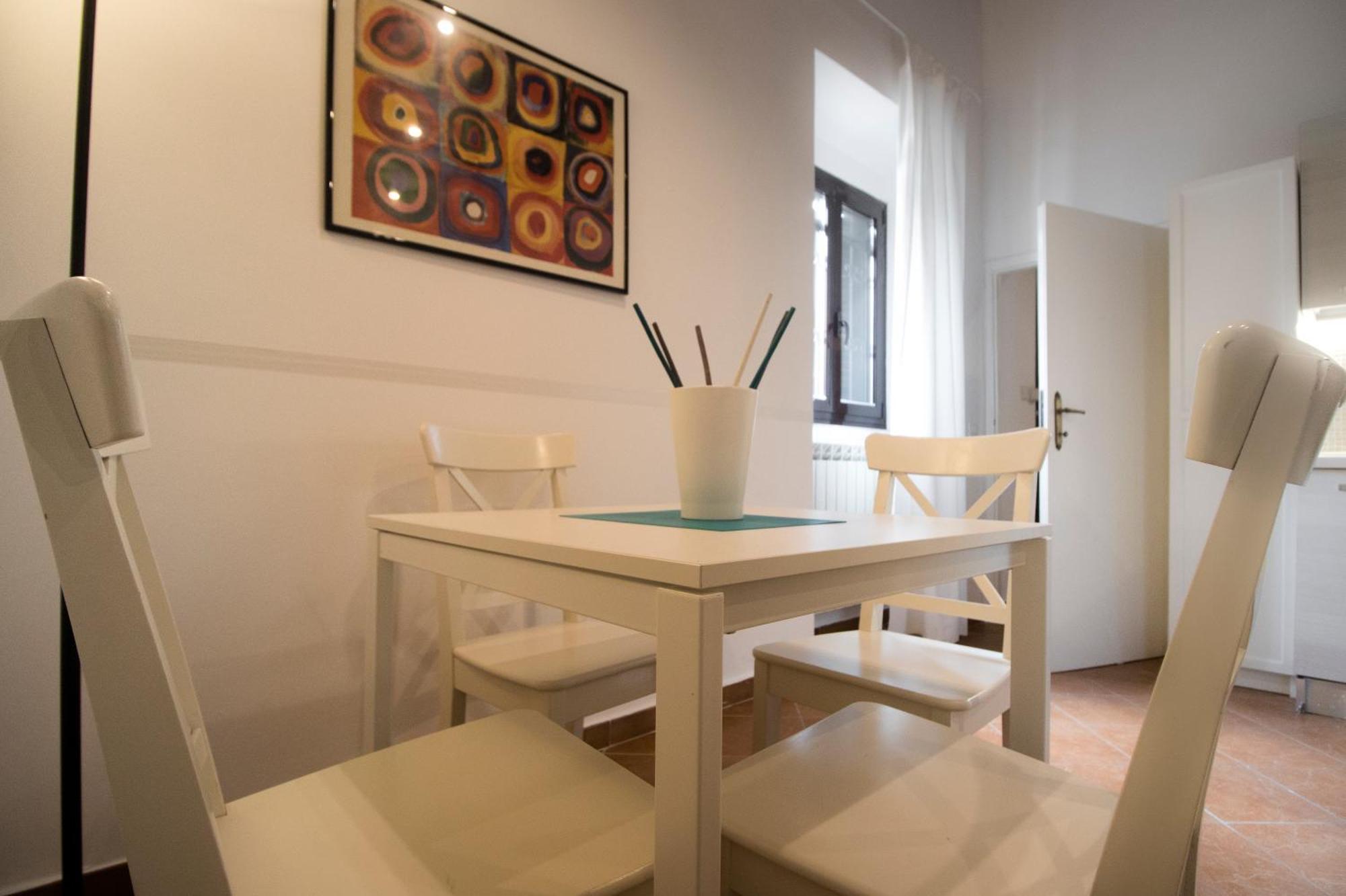 Casa Q163A Tuscolana Next To Metro Apartment Rome Exterior photo